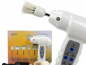 Portable Rotary Facial Brush